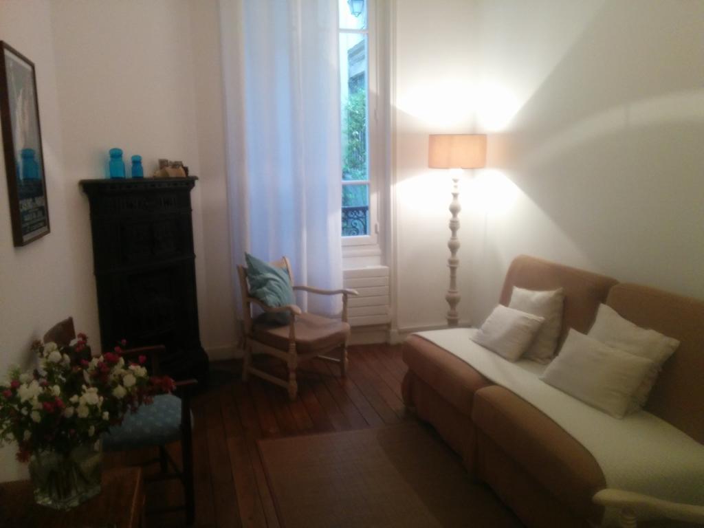 La Cour Du 5Eme - Chambre D'Hotes Bed & Breakfast Paris Ngoại thất bức ảnh