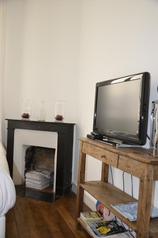 La Cour Du 5Eme - Chambre D'Hotes Paris Phòng bức ảnh
