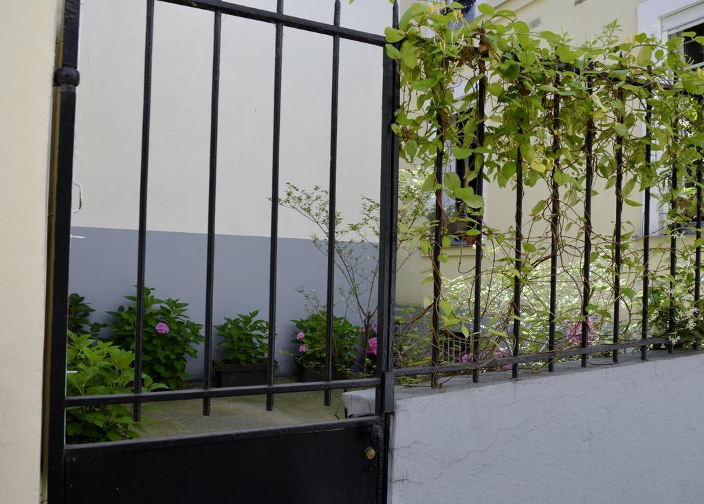 La Cour Du 5Eme - Chambre D'Hotes Bed & Breakfast Paris Ngoại thất bức ảnh